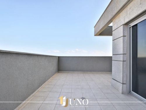 קרית מוצקין משכנות האומנים עפרה חזה 10