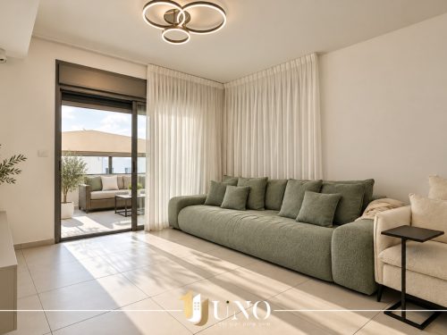 קרית ים גלי ים נעמי שמר 10